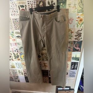 Mens Denver Hayes khaki pants. Not ironed in pic. Size 40 x 30length